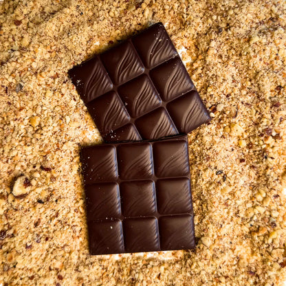Dattelschokolade: Dark Nougat (Bio) - Dattellia | Beste Datteln Qualität